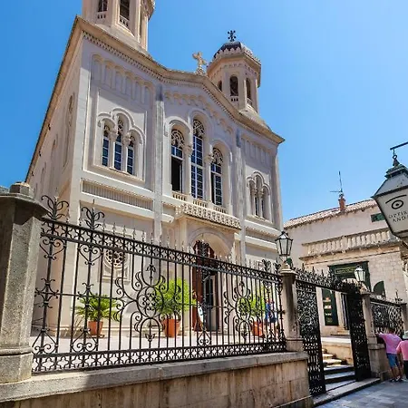 Διαμέρισμα Old Town L *