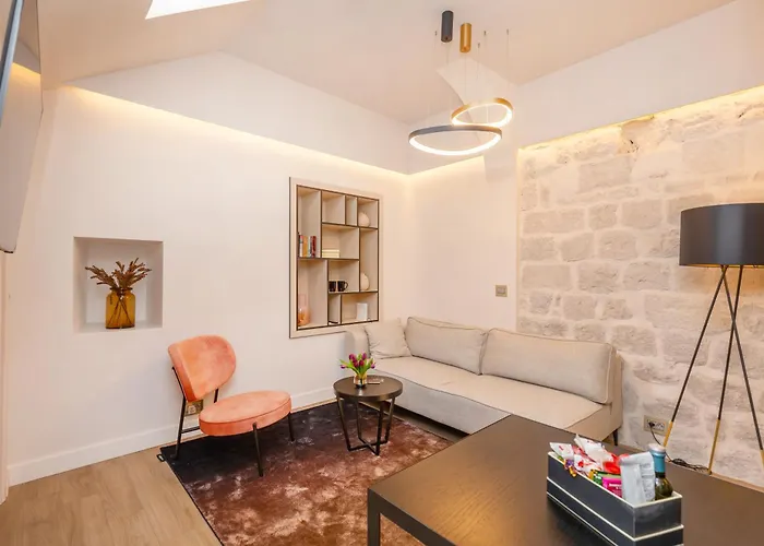 Old Town L アパート *