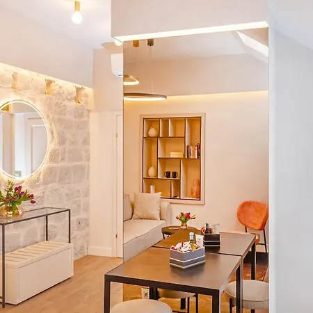 Old Town L * Дубровник