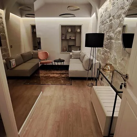 Апартаменты Old Town L